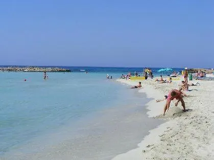 Varvara Gardens Διαμέρισμα *