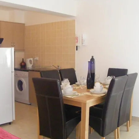 Apartamento Varvara Gardens